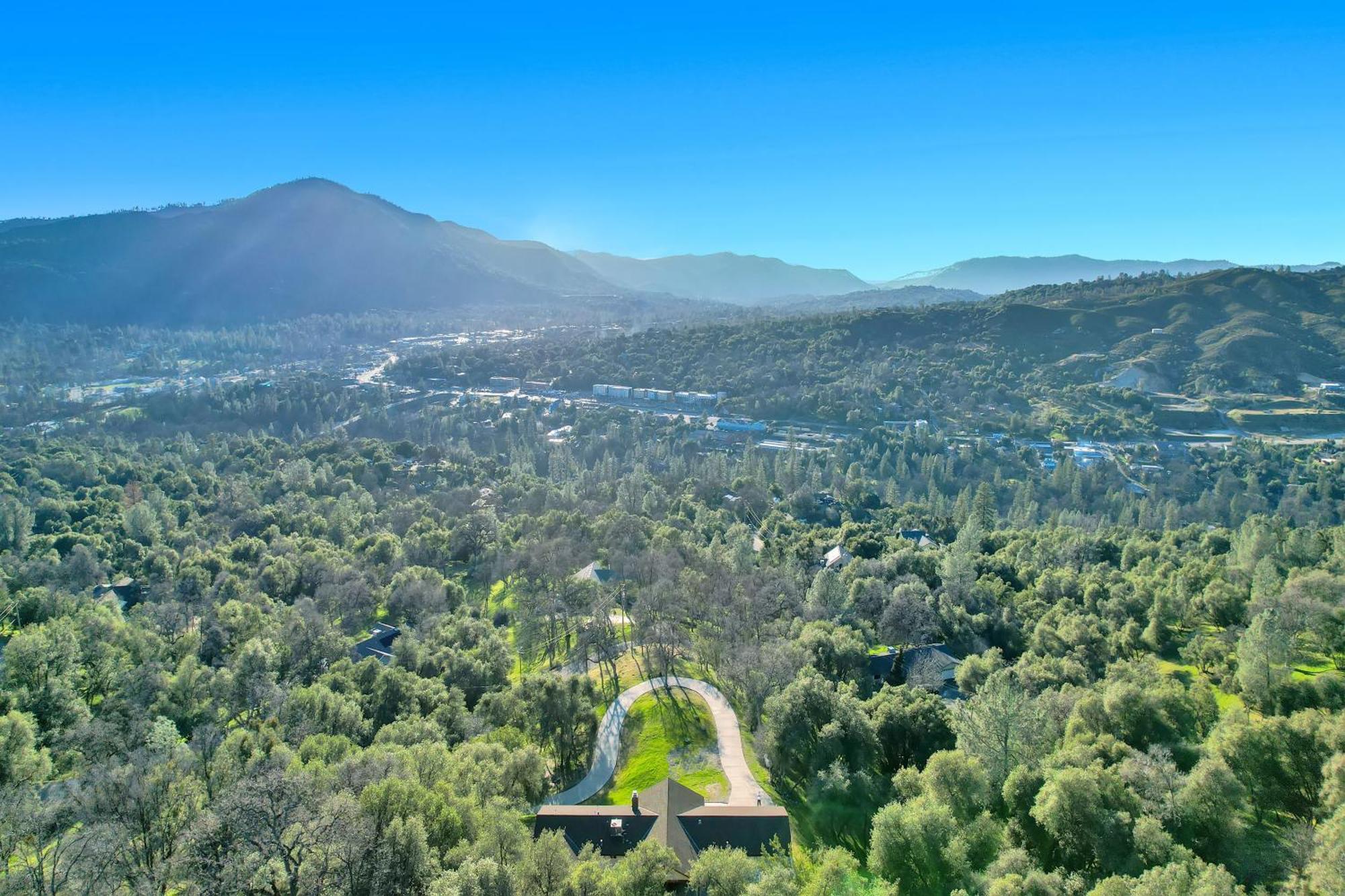 Villa Near Yosemite & Bass Lake W/Hot Tub/Evcharge โอกเฮิร์สต์ ภายนอก รูปภาพ