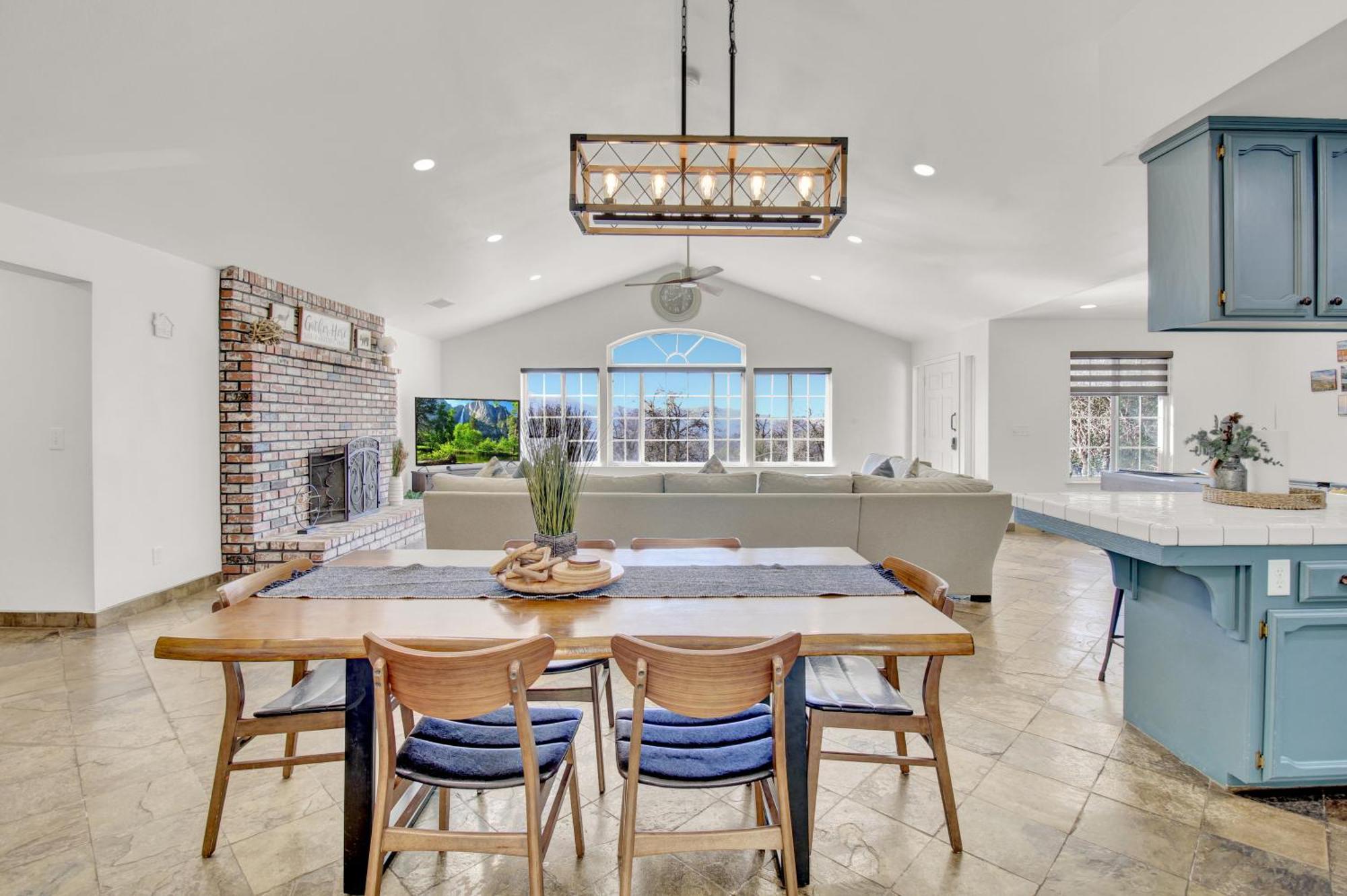 Villa Near Yosemite & Bass Lake W/Hot Tub/Evcharge โอกเฮิร์สต์ ภายนอก รูปภาพ